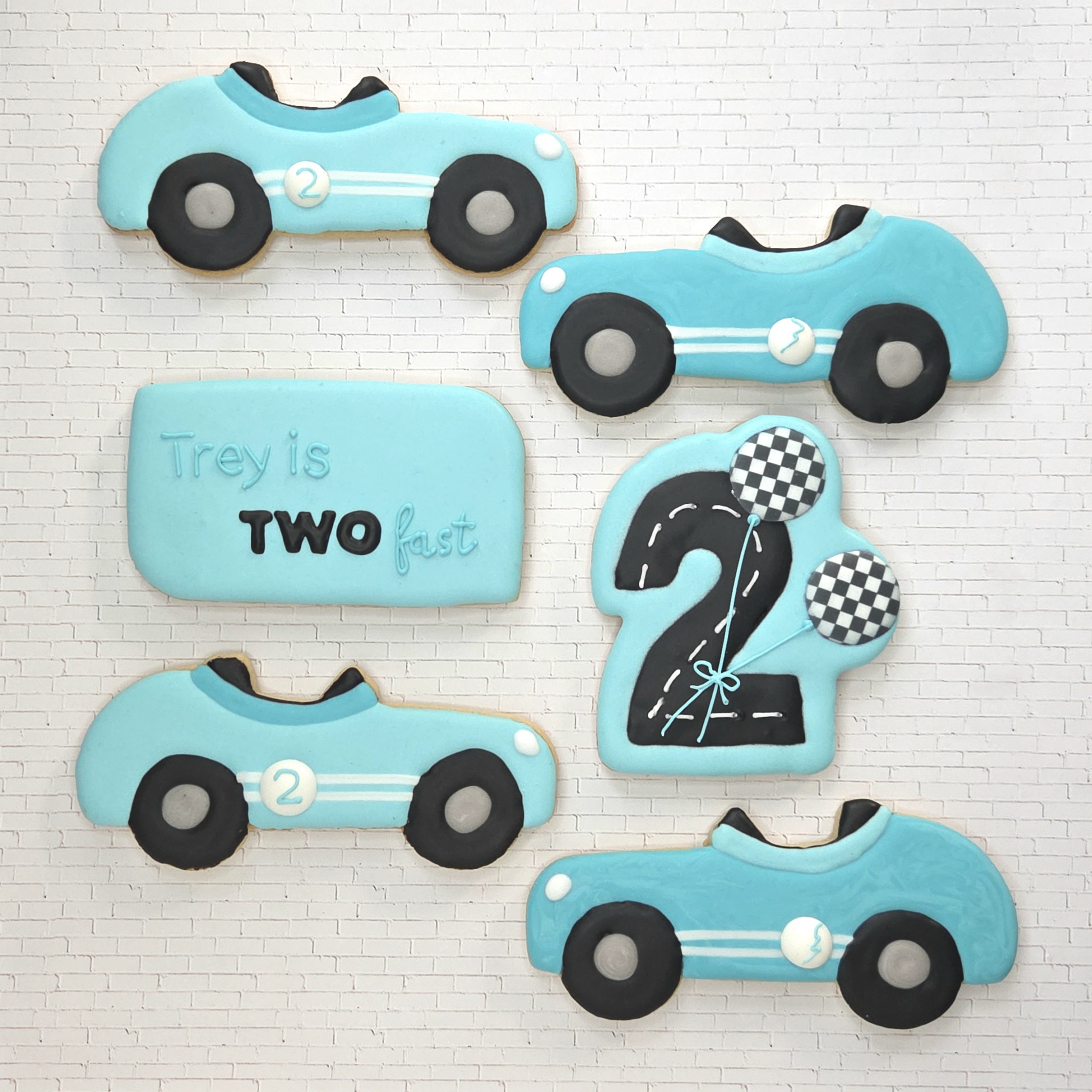 #Two Fast1